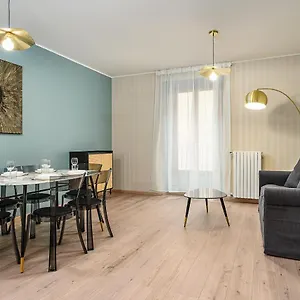 https://italianway-como-12.italymilanhotels.net